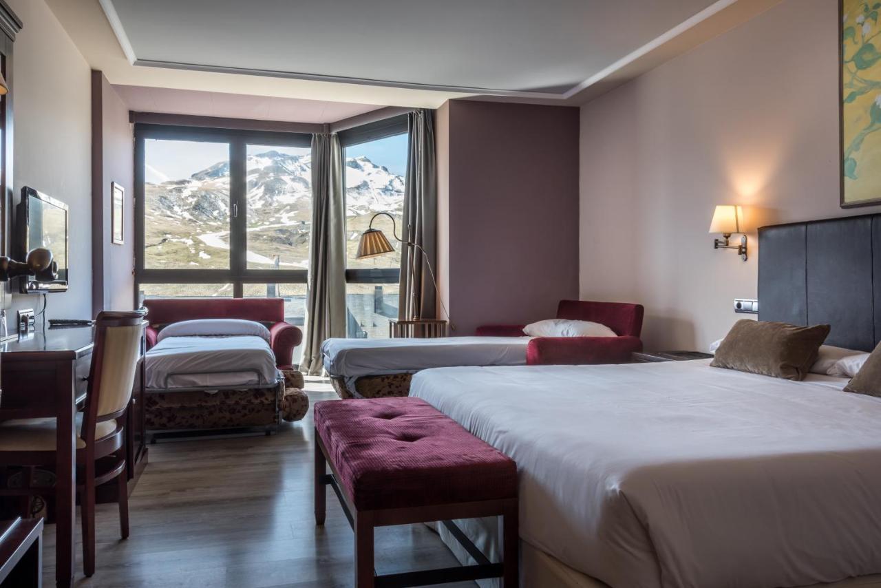 Snoe De Sallent 4 Hotel 4*