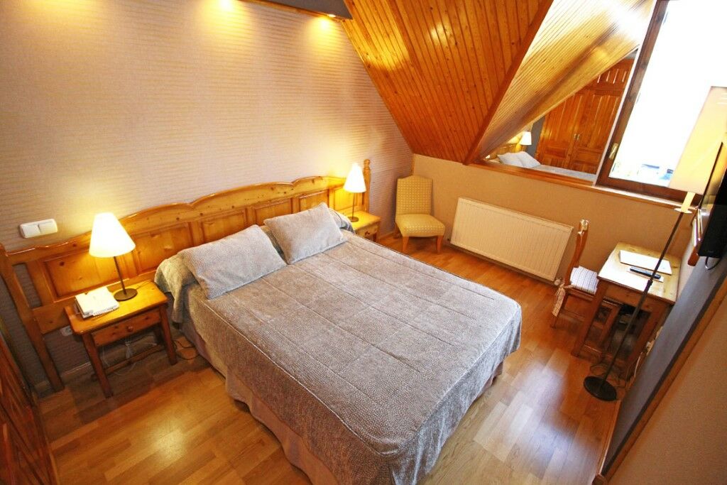 Hotel Yoy De Sallent 4 4*
